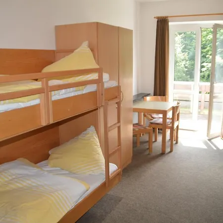 Hostel Waldheim *